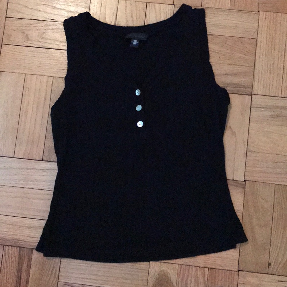 Saks fifth ave cotton tank mother of peal buttons